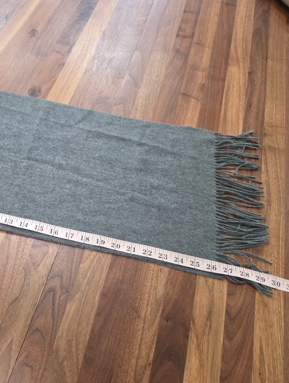 Cashmè Made In Italy Gray Scarf